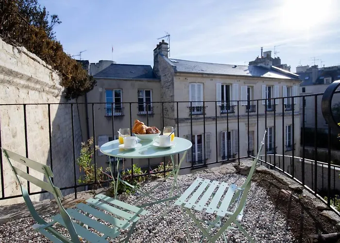 Διαμέρισμα La Tour Napoleonienne Et Son Jacuzzi Καν